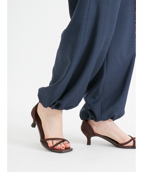 Te chichi（テチチ）の「麻調裾ドロストパラシュートカーゴパンツ（カーゴパンツ・レディース・モカ/オフホワイト/ネイビー・ﾌﾘ-）」の18枚目の写真