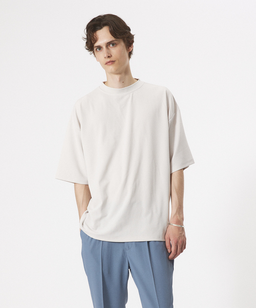 ABAHOUSE GRAY（アバハウスグレイ）の「【WHITE LINE】カットジョーゼット ドロップショルダー モックネック Tシャツ（Tシャツ/カットソー・メンズ・チャコールグレー/ブラック/グレー/オフホワイト/グレイッシュブルー・46/48）」の2枚目の写真