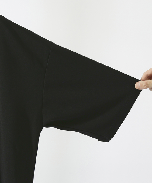 ABAHOUSE GRAY（アバハウスグレイ）の「【WHITE LINE】カットジョーゼット ドロップショルダー モックネック Tシャツ（Tシャツ/カットソー・メンズ・チャコールグレー/ブラック/グレー/オフホワイト/グレイッシュブルー・46/48）」の13枚目の写真