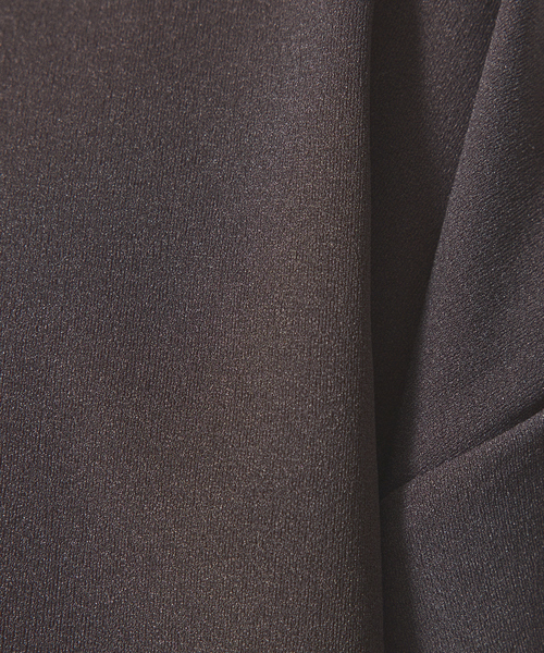 ABAHOUSE GRAY（アバハウスグレイ）の「【WHITE LINE】カットジョーゼット ドロップショルダー モックネック Tシャツ（Tシャツ/カットソー・メンズ・チャコールグレー/ブラック/グレー/オフホワイト/グレイッシュブルー・46/48）」の15枚目の写真