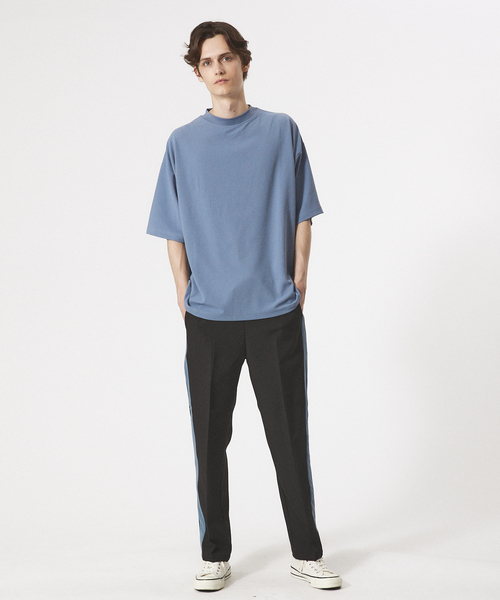 ABAHOUSE GRAY（アバハウスグレイ）の「【WHITE LINE】カットジョーゼット ドロップショルダー モックネック Tシャツ（Tシャツ/カットソー・メンズ・チャコールグレー/ブラック/グレー/オフホワイト/グレイッシュブルー・46/48）」の19枚目の写真