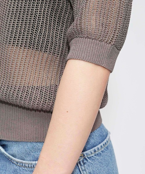 FOREVER 21（フォーエバー トゥエンティーワン）の「キーネックメッシュニットポロ（ニット/セーター・レディース・ホワイト/オレンジ系その他5/グレー系その他7・FREE）」の8枚目の写真
