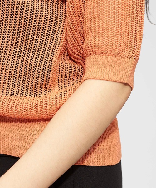 FOREVER 21（フォーエバー トゥエンティーワン）の「キーネックメッシュニットポロ（ニット/セーター・レディース・ホワイト/オレンジ系その他5/グレー系その他7・FREE）」の12枚目の写真