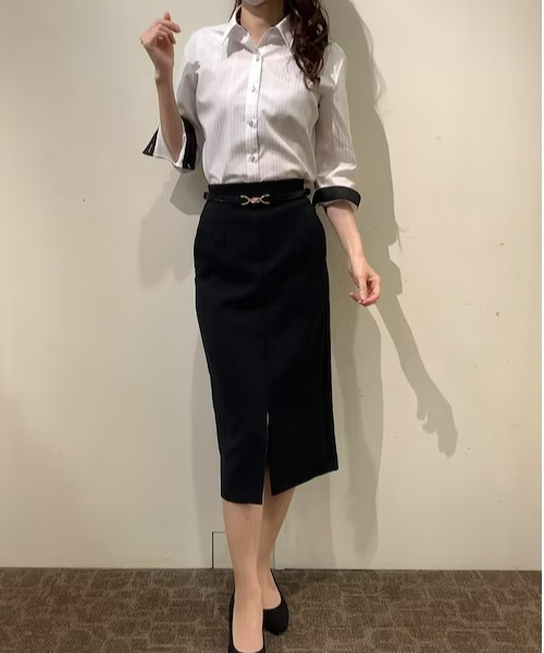 TOKYO SHIRTS(トウキョウシャツ)の「形態安定ノーアイロン レギュラー 七分袖ビジネスワイシャツ(ビジネスシャツ・レディース・ライトグレー・S/M/L/LL/XL)」の7枚目の写真