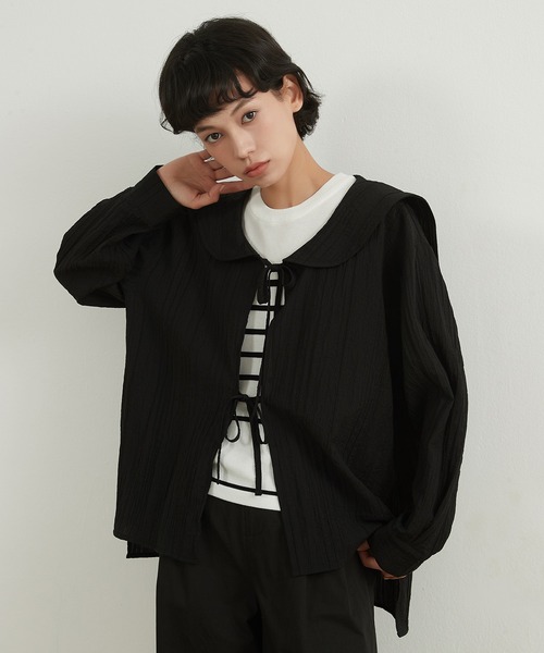 On One's Own(オンワンズオン)の「On One's Own セーラーカラーリボン結びカーディガン(カーディガン/ボレロ・レディース・ブラック/ワイン/ホワイト/マスタード・FREE)」の1枚目の写真