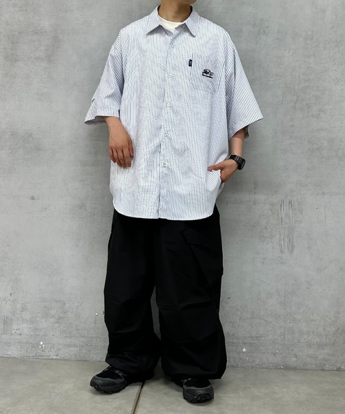 WHO'S WHO gallery（フーズフーギャラリー）の「COOPER FACTストライプスーパービッグ半袖シャツ（シャツ/ブラウス・メンズ・ホワイト系その他/ブルー系その他・FREE）」の9枚目の写真
