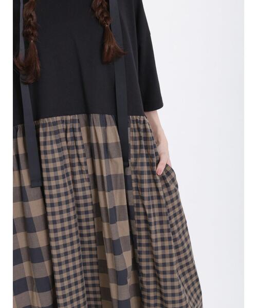 Samansa Mos2（サマンサ モスモス）の「ドッキングワンピース（ワンピース・レディース・オフホワイト/ブラック/モカ/キナリ・F）」の7枚目の写真