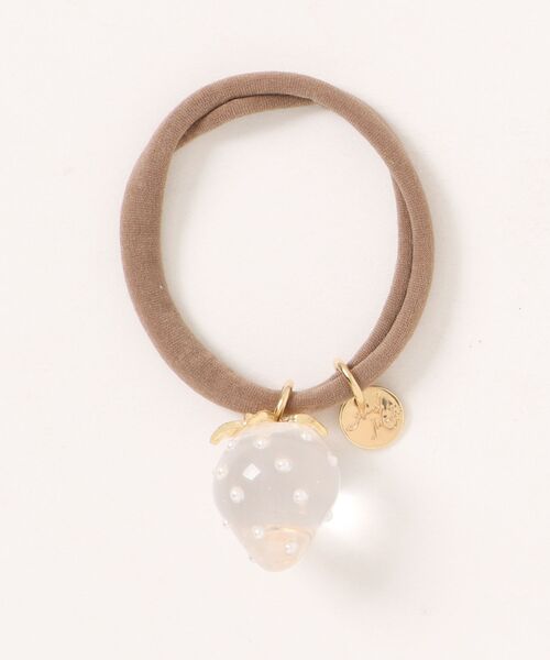 tone（トーン）の「【Agaro】No.347　大粒いちごのヘアゴム(MA)（ヘアゴム・レディース・ブルー/グリーン/レッド/ベージュ/ブラック/ライトブルー/パープル/レッド系その他/パープル系その他/グリーン系その他/ベージュ系その他/ブラック系1/ピンク/その他2/その他1/ブルー系その他3/ブラック系3/レッド系3/ピンク系3/ベージュ系3/グリーン系3/ベージュ系4/ブルー系4/パープル系4/グリーン系4/ブルー系その他4/ブラック系4/レッド系4/ピンク系4/ブルー系3/ブラック系5/ベージュ系5/ベージュ系6/ブラック系6/ブラウン系6/ホワイト系/グレー系その他/ブルー系その他2/ベージュ系その他7/グレー系3/グリーン系7/ブラック系7/その他3/ブラウン系8/ブラック系8/ベージュ系8/グレー系8/ダークブラウン系8・FREE）」の12枚目の写真