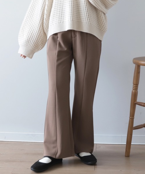 mil(ミル)の「【150㎝前後の小柄さんサイズ】カットジョーゼットセミフレアパンツ【洗える・速乾】(その他パンツ・レディース・モカ/ブラック/ピンクベージュ・M/S/XS)」の3枚目の写真