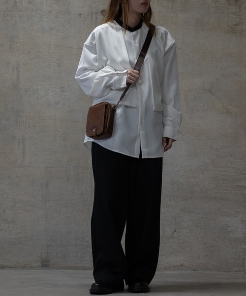 JOHN'S CLOSET（ジョンズクローゼット）の「【a】ナチュラルストレッチ クレリックバンドカラー レイヤード ルーズサイズ長袖シャツ（シャツ/ブラウス・メンズ・ブラック/ホワイト/グレイッシュベージュ・LARGE/MEDIUM/X-LARGE）」の13枚目の写真