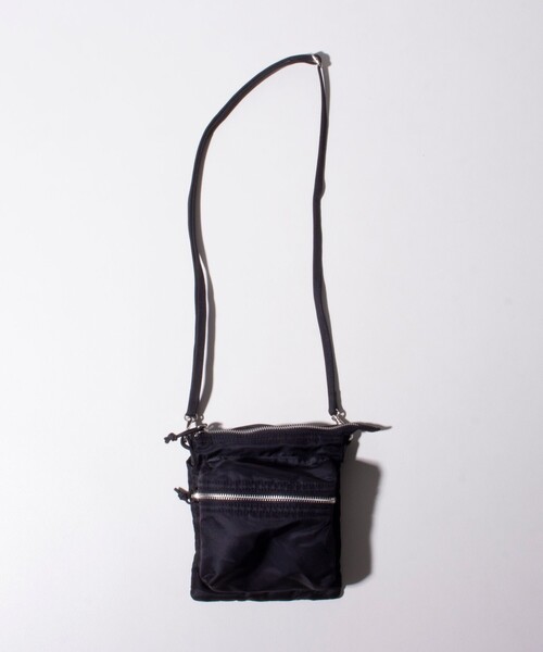 GLOSTER（グロスター）の「【GLOSTER/グロスター】パデッドタンカースバッグ 2nd クロシェット付き（ショルダーバッグ・メンズ・ブラック/オリーブ・FREE）」の6枚目の写真