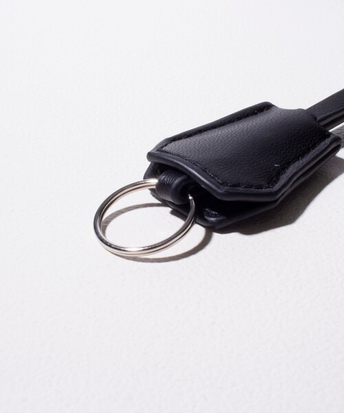 GLOSTER（グロスター）の「【GLOSTER/グロスター】パデッドタンカースバッグ 2nd クロシェット付き（ショルダーバッグ・メンズ・ブラック/オリーブ・FREE）」の10枚目の写真