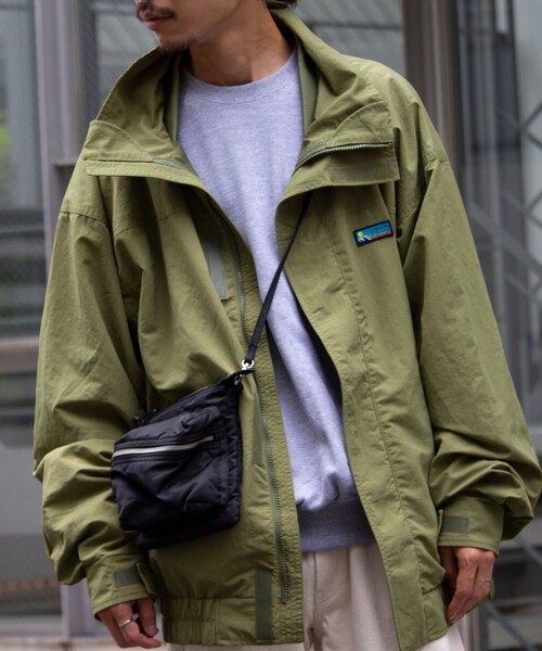 GLOSTER（グロスター）の「【GLOSTER/グロスター】パデッドタンカースバッグ 2nd クロシェット付き（ショルダーバッグ・メンズ・ブラック/オリーブ・FREE）」の21枚目の写真