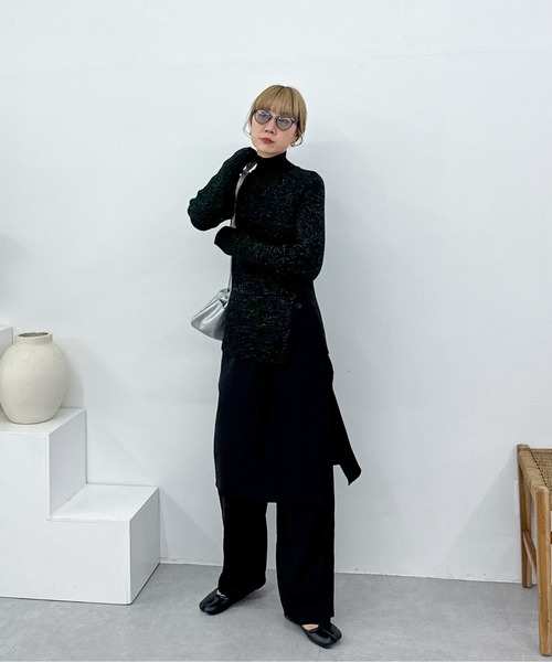 feepur（フェピュール）の「【ハンドウォッシャブル】ハイネックラメスリットリブニット（ニット/セーター・レディース・オフホワイト/杢グレー/ブルー/ブラック・MEDIUM）」の7枚目の写真