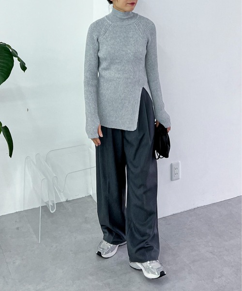 feepur（フェピュール）の「【ハンドウォッシャブル】ハイネックラメスリットリブニット（ニット/セーター・レディース・オフホワイト/杢グレー/ブルー/ブラック・MEDIUM）」の22枚目の写真