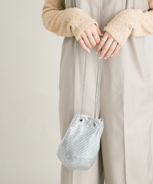KBF（ケイビーエフ）の「メタリックビーズBAG（ショルダーバッグ・レディース・シルバー/ゴールド・ONE）」の7枚目の写真