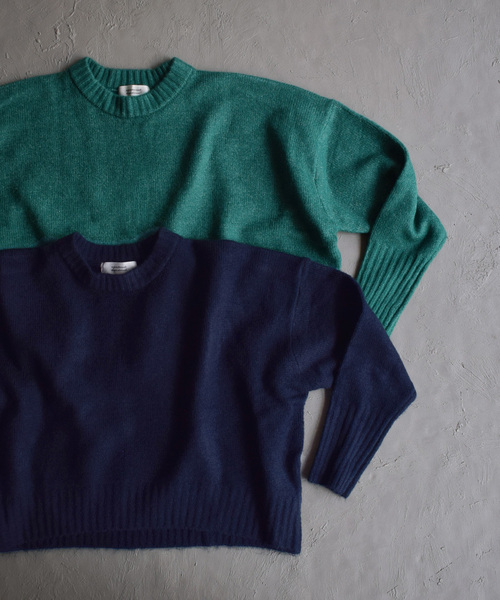 apartment department（アパートメントデパートメント）の「ショート丈 ワイドクルーネック プルオーバー（ニット/セーター・レディース・ブルー/アイボリー/ライトブラウン/レッド/ブラック/グリーン/ベージュ/ネイビー・M）」の15枚目の写真