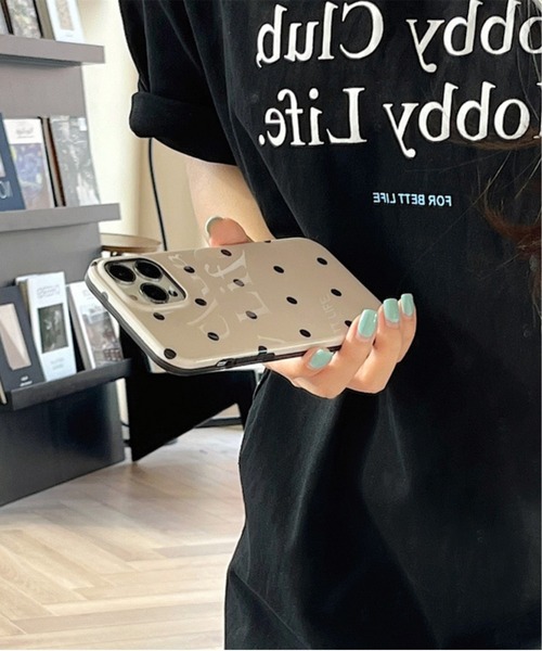 lit.Cy（リットシー）の「シンプルドットスマホケース　iPhoneケース（スマホケース/カバー・レディース・オフホワイト/ブラック・A/C/D/B/E/F/G/H/I/J/K）」の8枚目の写真