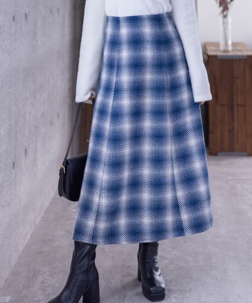 clear（クリア）の「六枚ハギチェック柄フレアスカート[低身長用サイズ有]（スカート・レディース・ブルー/ブラック/グリーン・S/M/XS）」の3枚目の写真