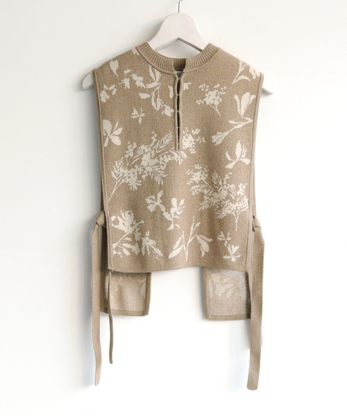 CLEIO（クレイオ）の「【CLEIO】ジャガードニットアシメベスト（ベスト・レディース・ベージュ/アイボリー・FREE）」の5枚目の写真