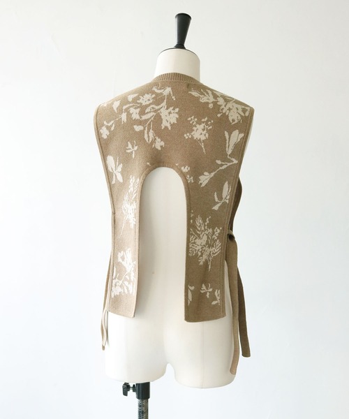 CLEIO（クレイオ）の「【CLEIO】ジャガードニットアシメベスト（ベスト・レディース・ベージュ/アイボリー・FREE）」の9枚目の写真