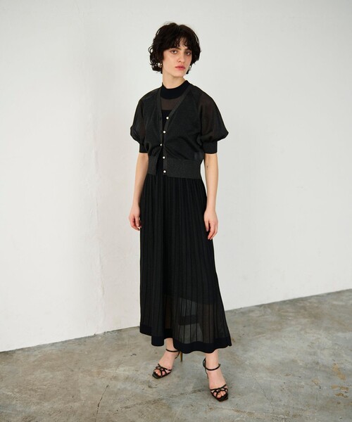 GRACE CONTINENTAL（グレースコンチネンタル）の「ラメシアープリーツニットワンピース（ワンピース・レディース・ホワイト/オレンジ/ブラック・38/36）」の3枚目の写真