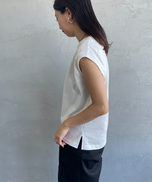 6万取引突破★UPS速達便利用！【LOEWE】ノースリーブTシャツ 6万取引突破☆UPS速達便利用！【LOEWE】H526Y22XA4_Tシャツ