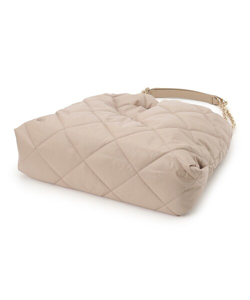 UNTITLED（アンタイトル）の「◆キルティングチェーンショルダートート（トートバッグ・レディース・ブラック/ライトベージュ・99）」の6枚目の写真