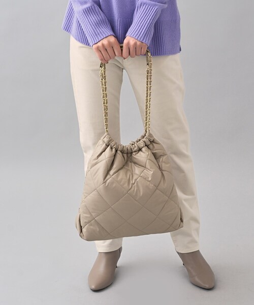 UNTITLED（アンタイトル）の「◆キルティングチェーンショルダートート（トートバッグ・レディース・ブラック/ライトベージュ・99）」の12枚目の写真