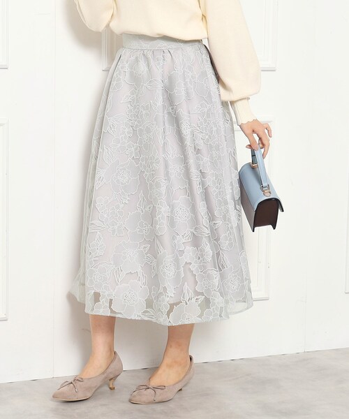 couture brooch（クチュールブローチ）の「◆【2024春新作】オパールフラワースカート（スカート・レディース・ベージュ系その他6/ライトグレー系3/ピンク系その他・40/38/42/36）」の17枚目の写真