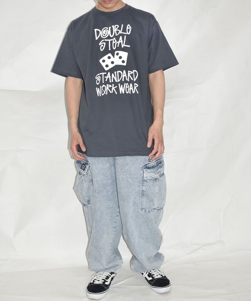 DOUBLE STEAL(ダブルスティール)の「タギング&ダイス Tシャツ(Tシャツ/カットソー・メンズ・ホワイト/セージグリーン/ブルーグレー/ブラック・LARGE/X-LARGE/MEDIUM/XX-LARGE)」の14枚目の写真
