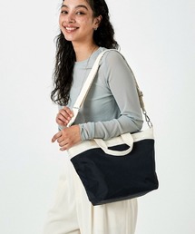 LeSportsac | BUCKET TOTE ディープシーブルー/ガーデニア(トートバッグ)