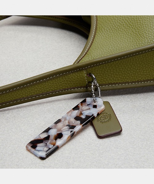 Coachtopia（コーチトピア）の「ラージ エルゴ バッグ