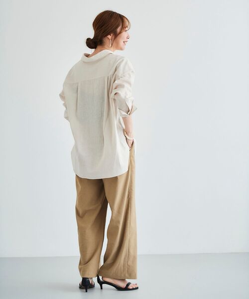 le.coeur blanc(ルクールブラン)の「コットン麻オーバーシャツ(シャツ/ブラウス・レディース・ブルー系その他3/モカ/ネイビー/ライトベージュ/ピンク系その他2・38)」の22枚目の写真