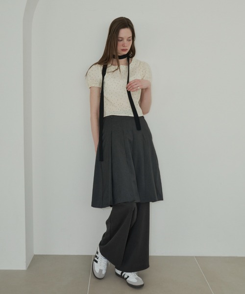 GIUNON(ジウノン)の「slim knit stall / スリムニットストール(ストール/ショール・レディース・ブラック・FREE)」の7枚目の写真