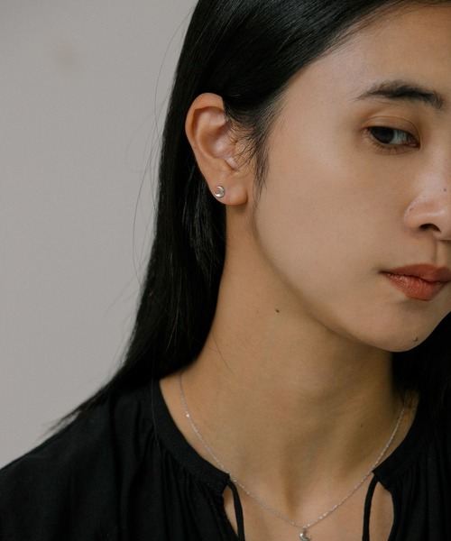 URBAN RESEARCH（アーバンリサーチ）の「ff by decor urban research　ムーンピアス WG（ピアス（両耳用）・レディース・シルバー系その他・-）」の3枚目の写真