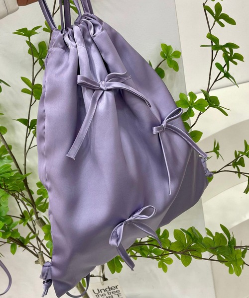 MEMECLE（メメクル）の「【 MEMECLE / メメクル 】リボンナップサック（バックパック/リュック・レディース・パープル/ホワイト/ブラック/シルバー・FREE）」の3枚目の写真