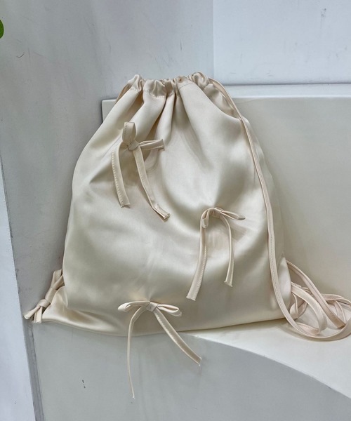 MEMECLE（メメクル）の「【 MEMECLE / メメクル 】リボンナップサック（バックパック/リュック・レディース・パープル/ホワイト/ブラック/シルバー・FREE）」の12枚目の写真