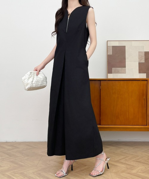 ABITOKYO（アビトーキョー）の「キーネックワイドパンツオールインワン（つなぎ/オールインワン・レディース・ブラック/ベージュ・L/M/S）」の12枚目の写真
