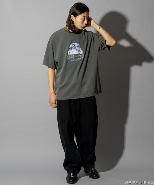 FREAK'S STORE(フリークスストア)の「FREAK’S STORE/フリークスストア STARWARS/スターウォーズ R2-D2 フロッキープリント ショートスリーブTシャツ/半袖/リラックスフィット(Tシャツ/カットソー・メンズ・ブラック/ネイビー/グリーン・MEDIUM/LARGE)」の16枚目の写真