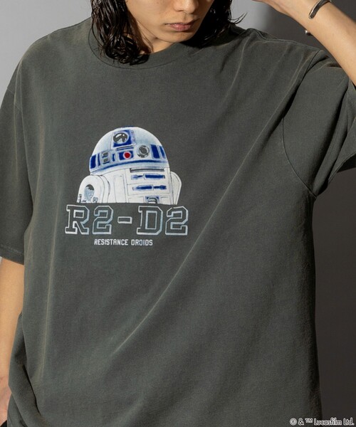 FREAK'S STORE(フリークスストア)の「FREAK’S STORE/フリークスストア STARWARS/スターウォーズ R2-D2 フロッキープリント ショートスリーブTシャツ/半袖/リラックスフィット(Tシャツ/カットソー・メンズ・ブラック/ネイビー/グリーン・MEDIUM/LARGE)」の8枚目の写真