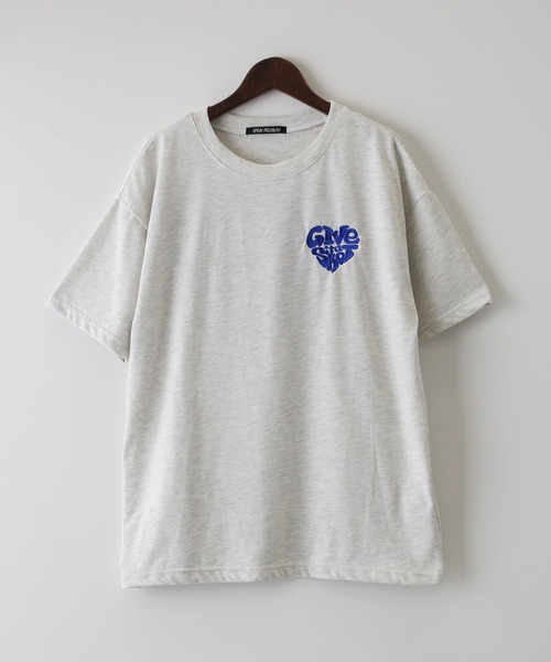 SpRay(スプレイ)の「ハートサガラロゴTシャツ(Tシャツ/カットソー・レディース・アイボリー/チャコールグレー/オフホワイト/ネイビー/オートミール・FREE)」の8枚目の写真