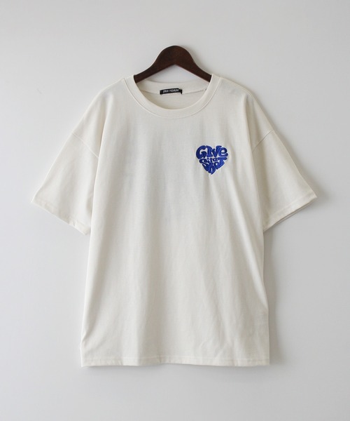 SpRay(スプレイ)の「ハートサガラロゴTシャツ(Tシャツ/カットソー・レディース・アイボリー/チャコールグレー/オフホワイト/ネイビー/オートミール・FREE)」の9枚目の写真