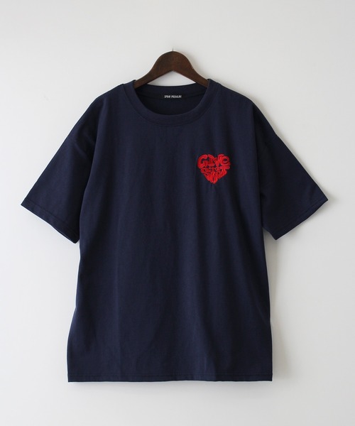 SpRay(スプレイ)の「ハートサガラロゴTシャツ(Tシャツ/カットソー・レディース・アイボリー/チャコールグレー/オフホワイト/ネイビー/オートミール・FREE)」の11枚目の写真