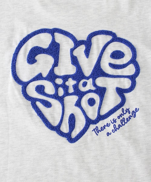 SpRay(スプレイ)の「ハートサガラロゴTシャツ(Tシャツ/カットソー・レディース・アイボリー/チャコールグレー/オフホワイト/ネイビー/オートミール・FREE)」の14枚目の写真