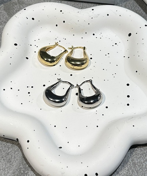 kutir（クティール）の「ラウンドフープピアス（ピアス（両耳用）・レディース・ゴールド/シルバー・FREE）」の7枚目の写真