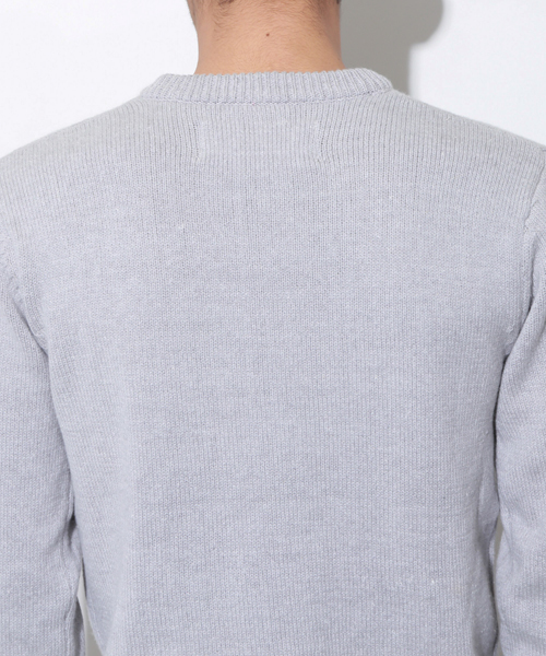 AKM Contemporary（エイケイエムコンテンポラリー）の「【AKM Contemporary】別注Vネックコットンニット（ニット/セーター・メンズ・ホワイト/ブラック/グレー/ネイビー・S/M/L）」の14枚目の写真