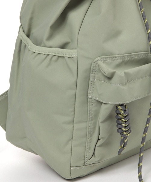 Casselini（キャセリーニ）の「【Casselini(キャセリーニ)】コントロールフリーク撥水ナップザック（バックパック/リュック・レディース・ブラック/オリーブ・0）」の13枚目の写真