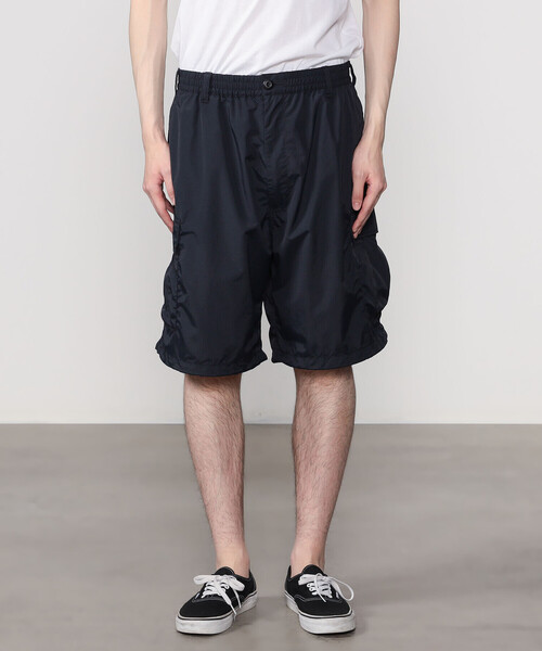 SEDAN ALL-PURPOSE（セダンオールパーパス）の「SEDAN ALL-PURPOSE | カーゴイージーショーツ MEN（カーゴパンツ・メンズ・ブラック/オリーブ・M/L）」の9枚目の写真