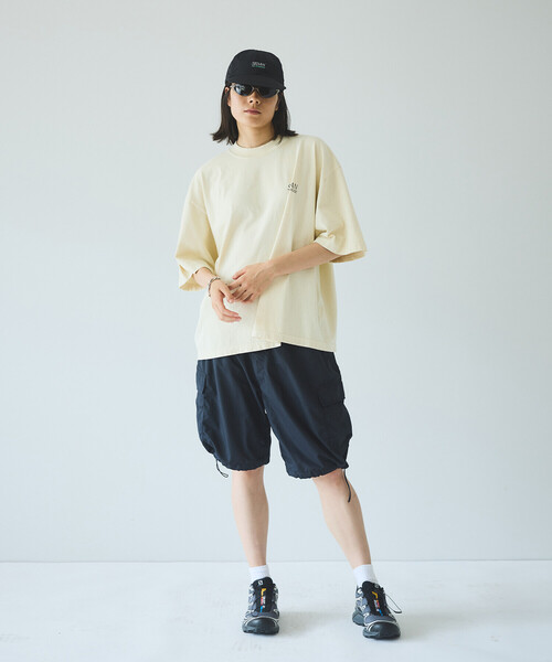 SEDAN ALL-PURPOSE（セダンオールパーパス）の「SEDAN ALL-PURPOSE | カーゴイージーショーツ MEN（カーゴパンツ・メンズ・ブラック/オリーブ・M/L）」の3枚目の写真